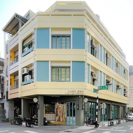 Funtime Hostel Città di Chiayi Esterno foto